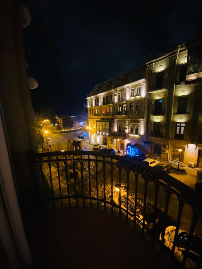 Four Seasons Apartment By Baku Housing Zewnętrze zdjęcie