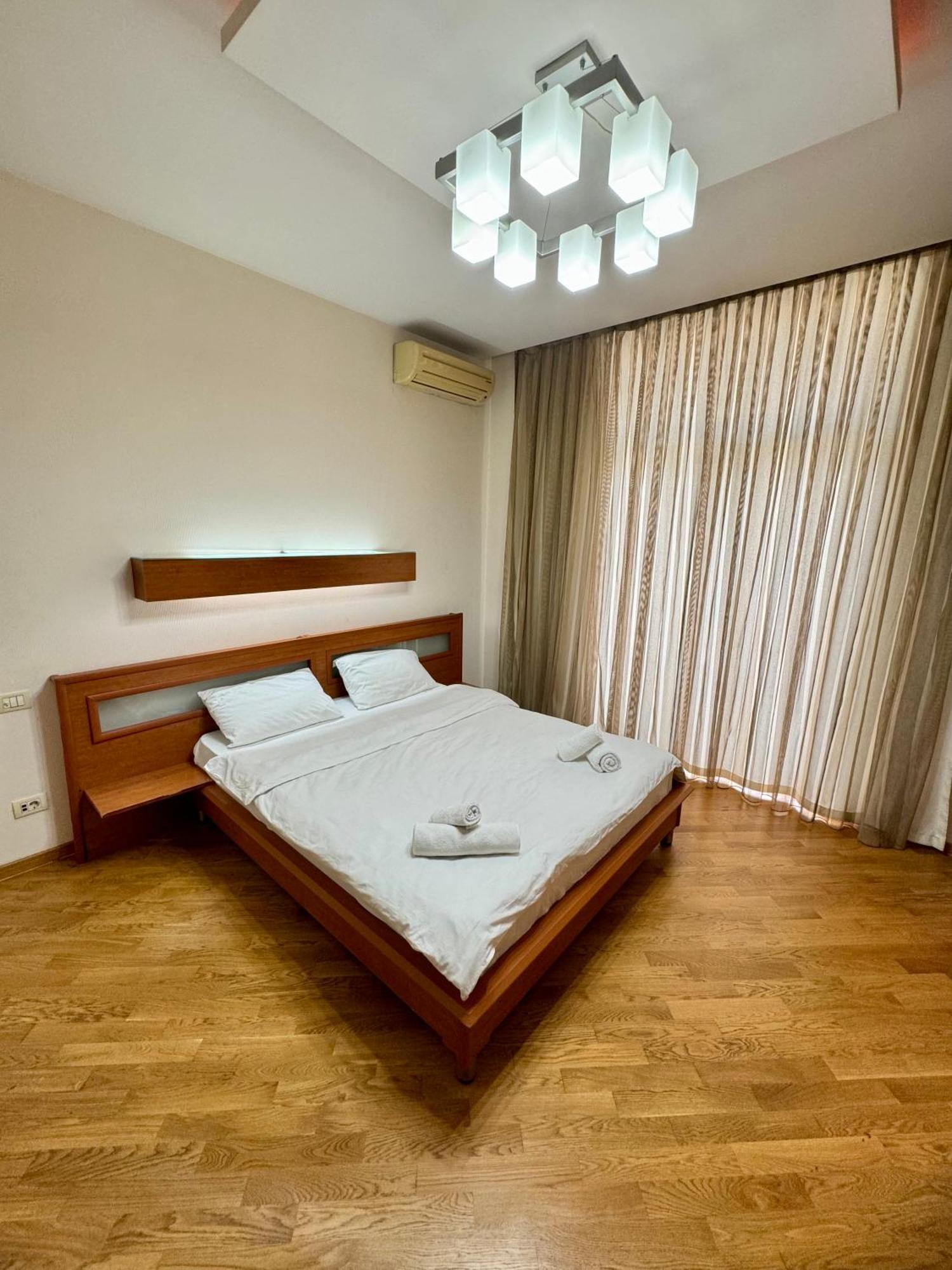 Four Seasons Apartment By Baku Housing Zewnętrze zdjęcie